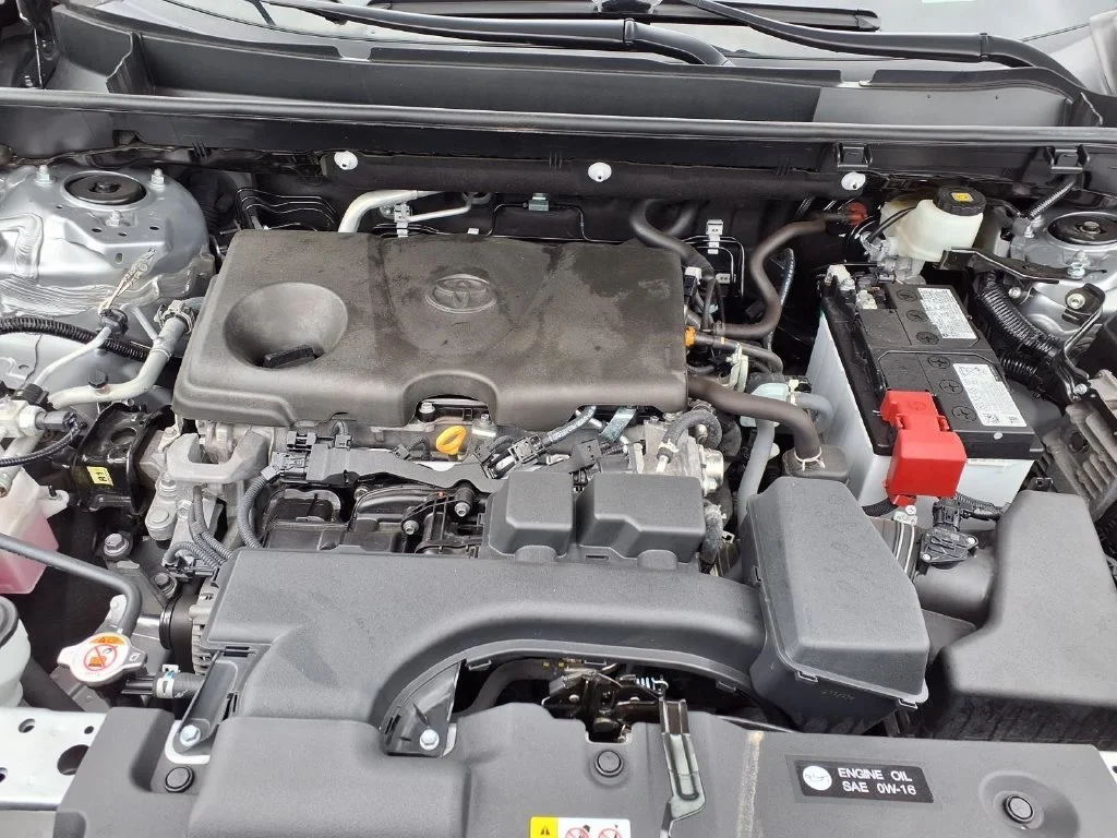 Certified Used 2025 Silver Toyota XLE image 3