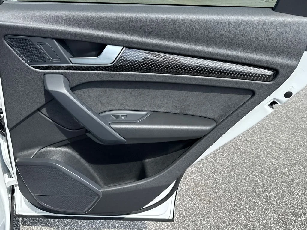 Used 2022  Audi Premium image 15
