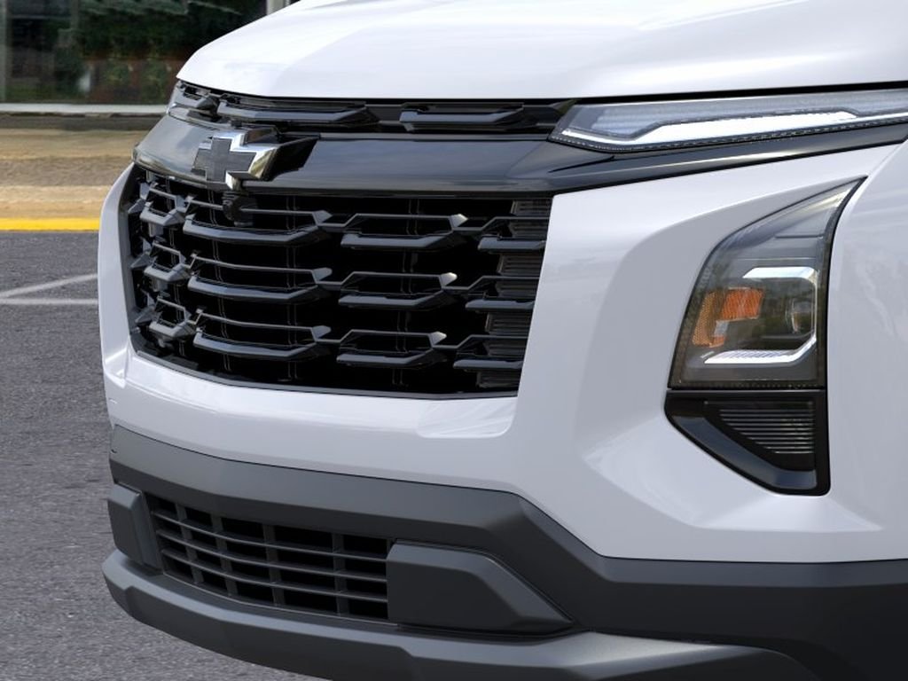 New 2027 Summit White Chevrolet LT image 13