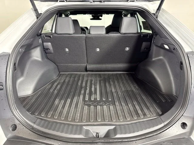 Certified Used 2024 Pearl Toyota XLE image 19