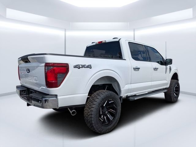 Used 2025 White Ford XLT image 3