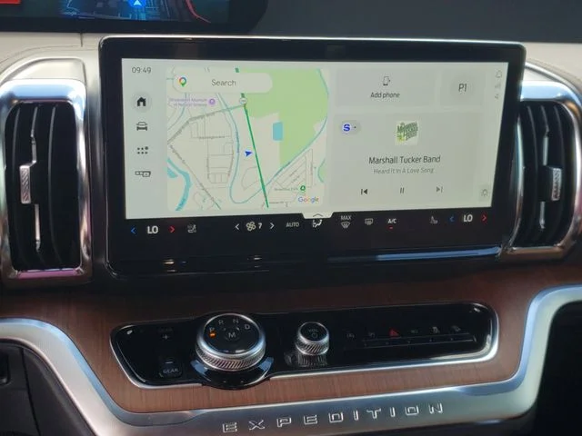 New 2026 Agate Black Metallic Ford King Ranch® image 25