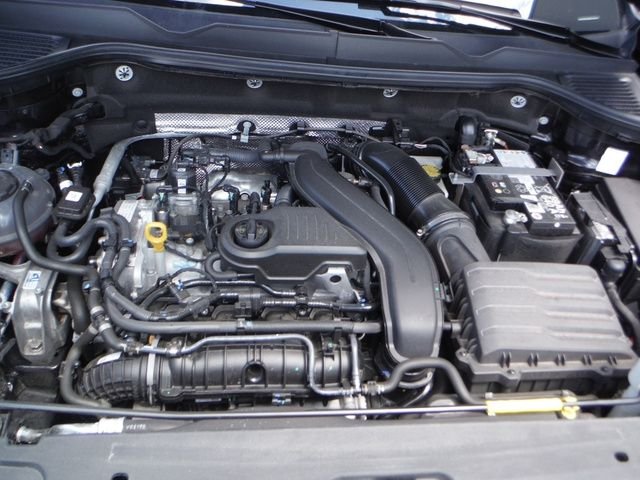 Used 2024  Volkswagen 1.5T SE image 7