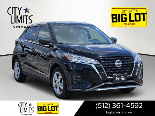 Pre-Owned 2023 Nissan Kicks S