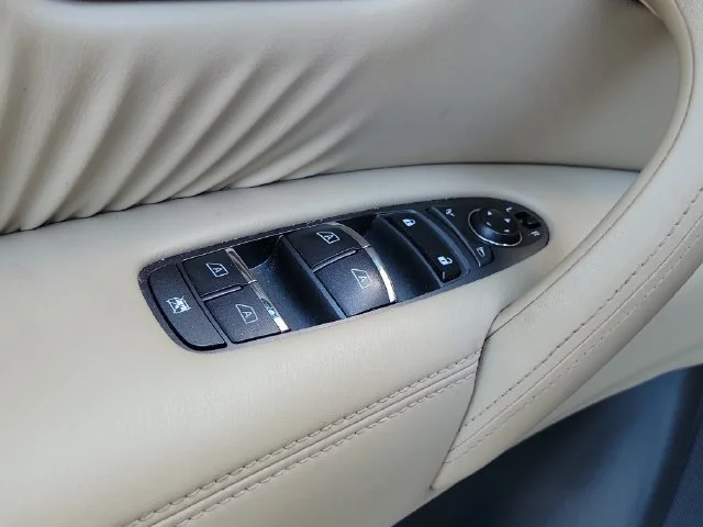 2020 Nissan Armada SL - Photo 27