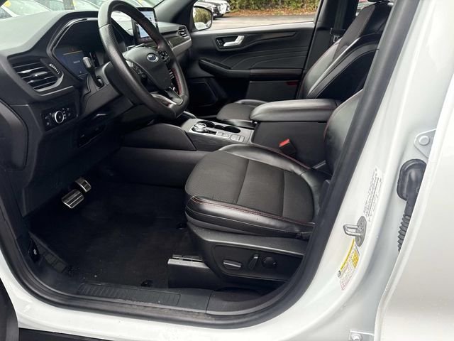 2023 Ford Escape ST-Line Select - Photo 19
