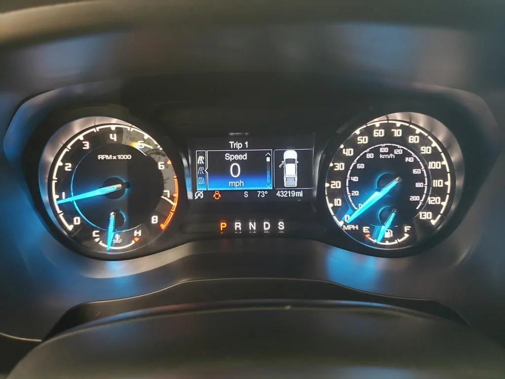 Used 2023 Black Ford XLT image 25
