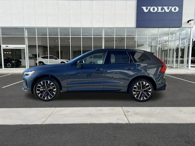 New 2026 Denim Blue Volvo Ultra image 4
