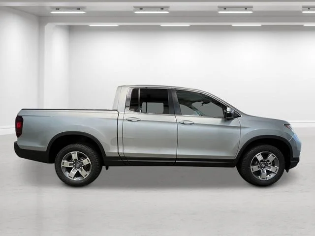 New 2026 Solar Silver Metallic Honda RTL image 8