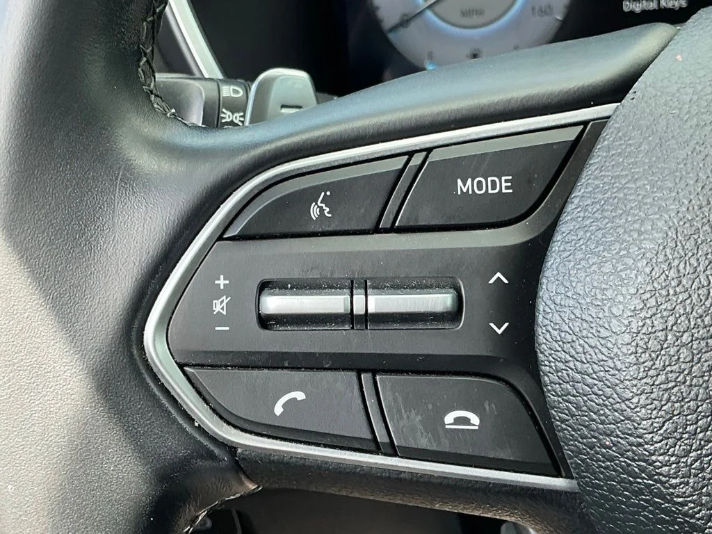 Used 2022 Silver Hyundai XRT image 30