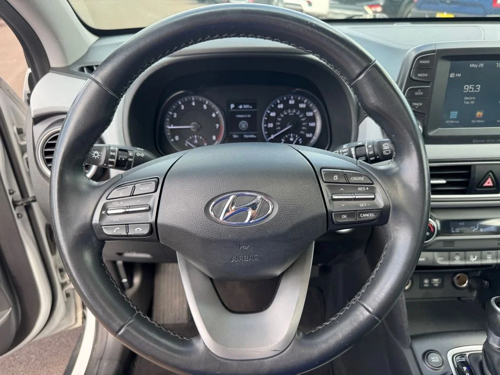 Used 2018 White Hyundai Limited image 20
