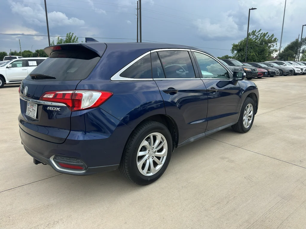 Used 2017 Fathom Blue Pearl Acura w/Technology Pkg image 6