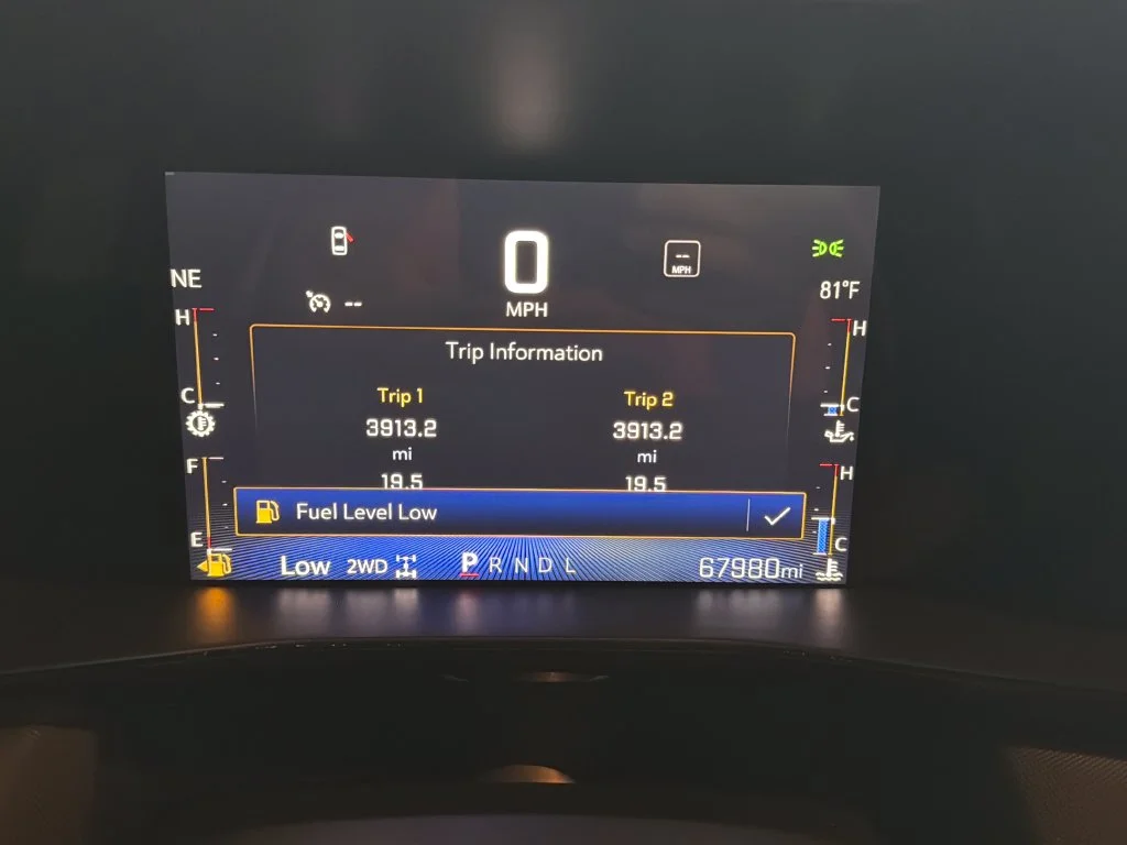Used 2023 White Chevrolet Z71 image 16