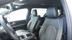 New 2026 Bright White Clear-Coat Exterior Paint Chrysler LX image 29