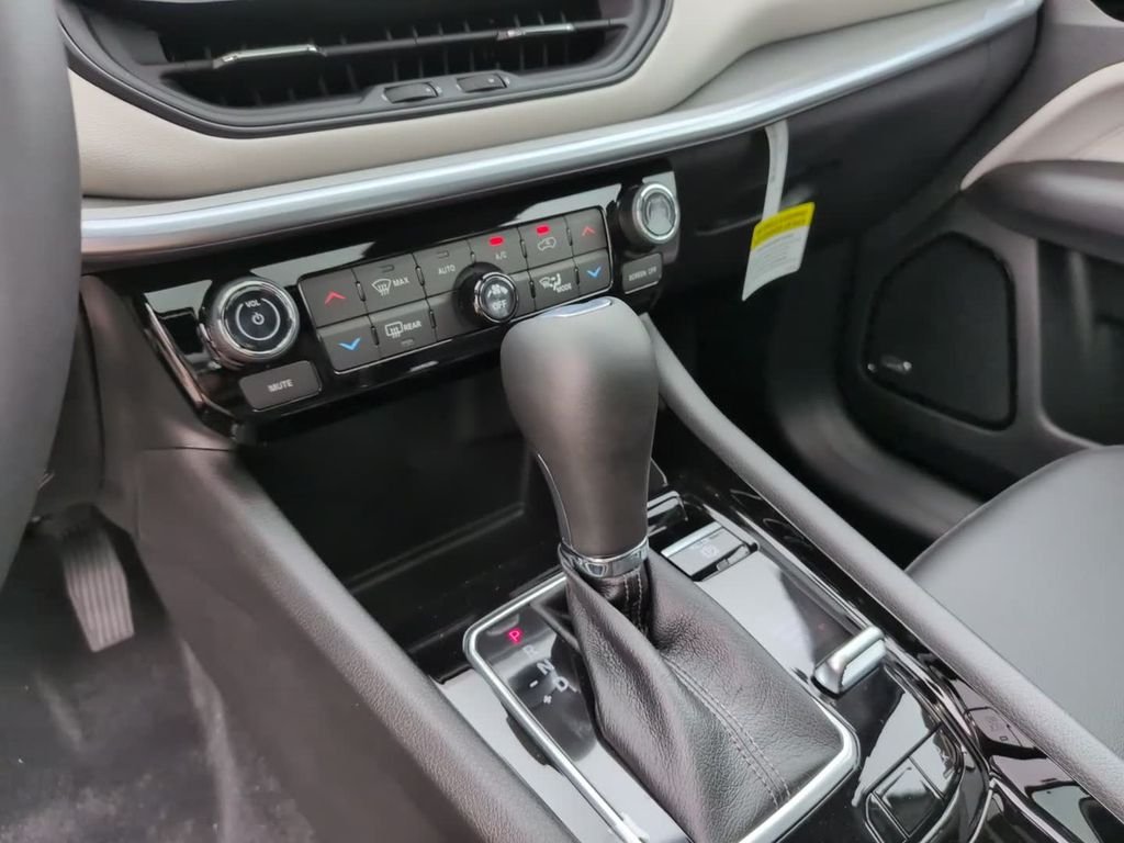 New 2026 White Jeep Limited image 22