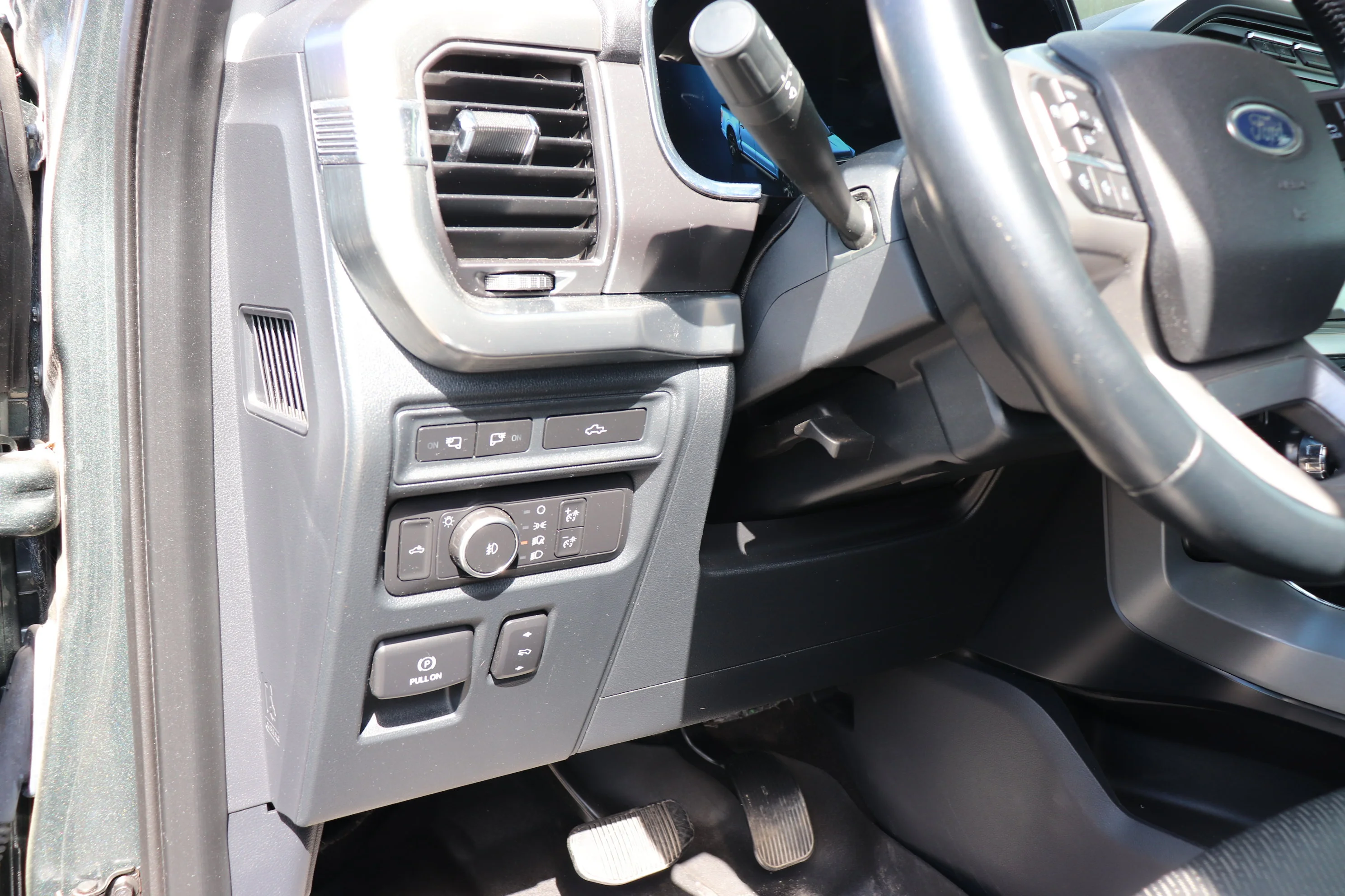 Used 2021 Green Ford XL 4WD SuperCrew 5.5
