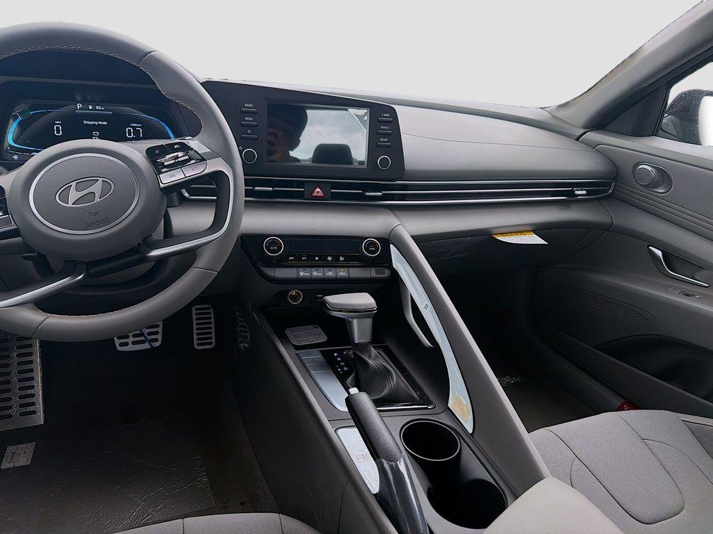 New 2026 Abyss Black Hyundai SEL Sport image 17