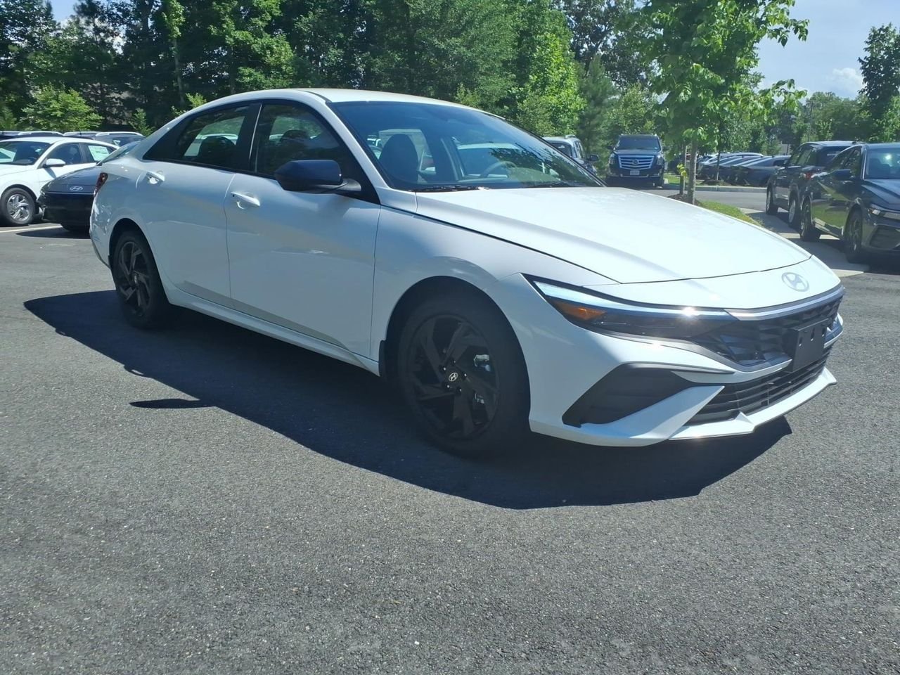 New 2026 Serenity White Hyundai SEL Sport image 4