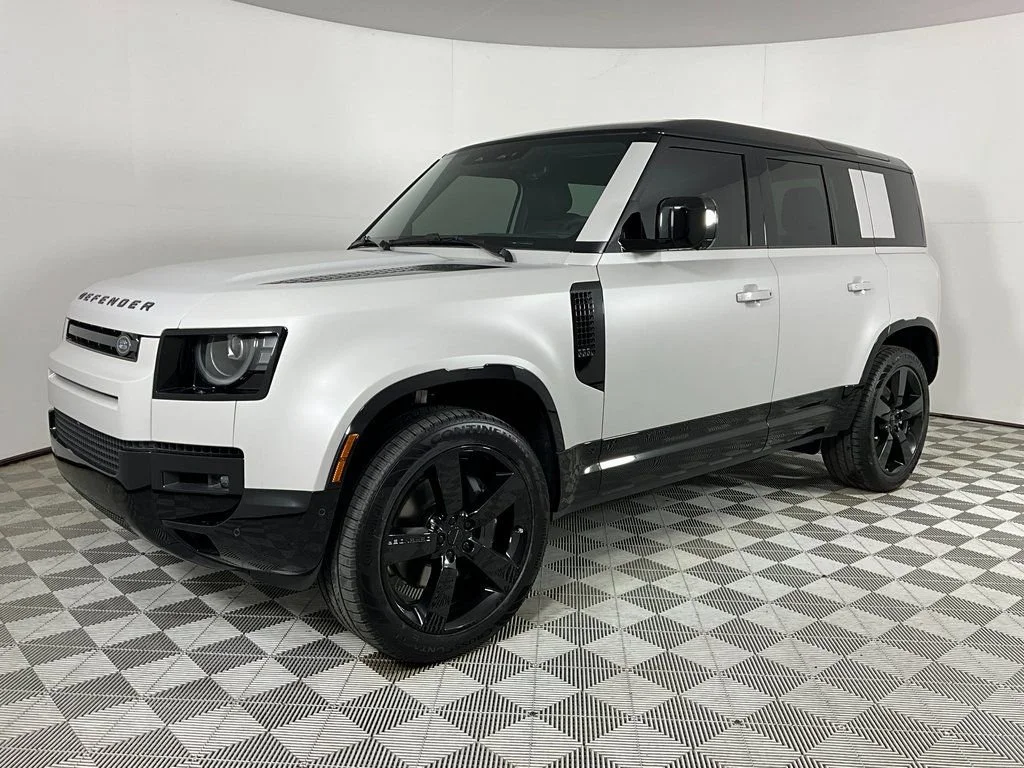 2026 Land Rover Defender