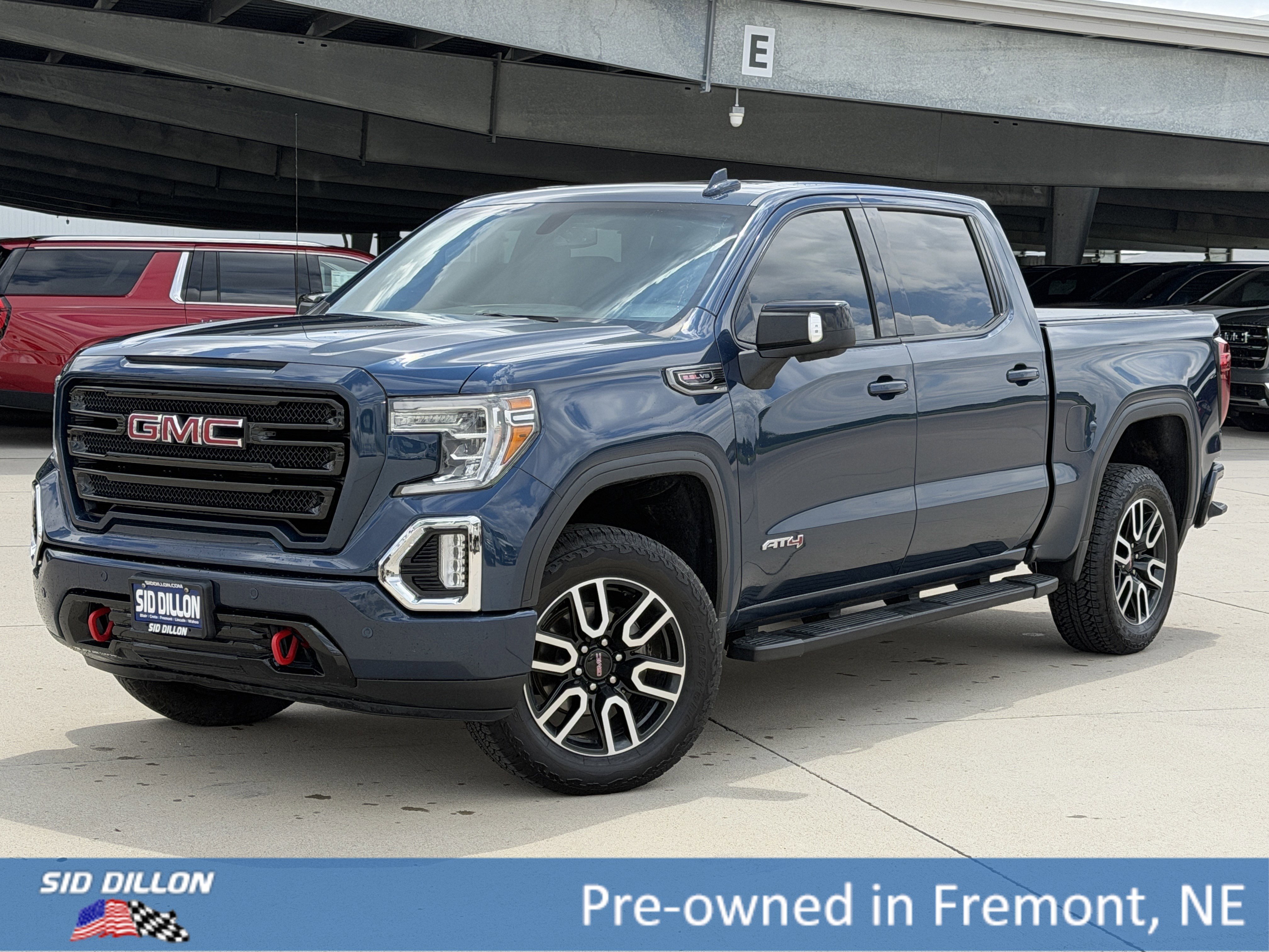 2019 GMC Sierra 4WD Crew Cab Short Box AT4's photo
