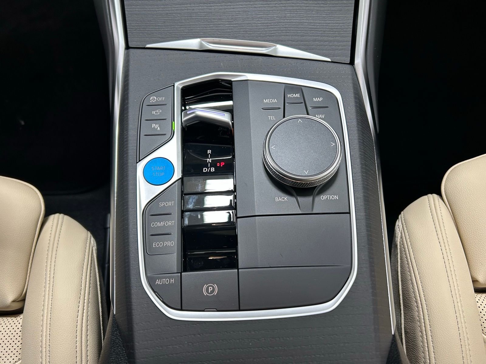 New 2026 Tanzanite Blue II Metallic BMW xDrive40 image 37