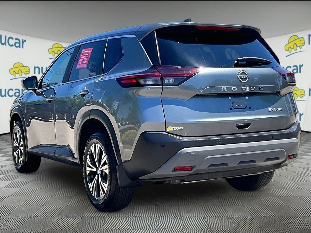 Certified Used 2023 Gray Nissan SV image 4