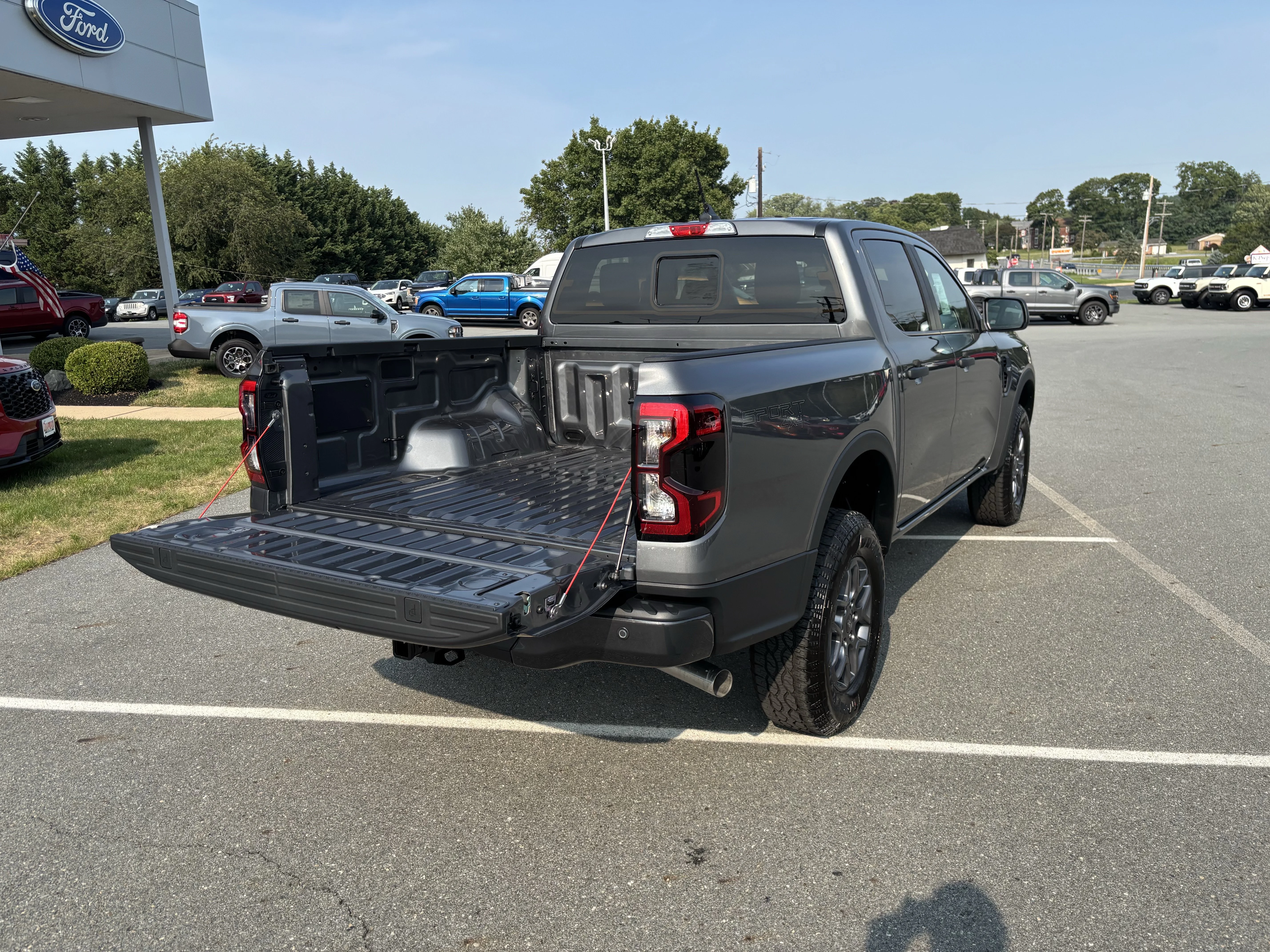 New 2026 Carbonized Gray Metallic Ford XLT image 33
