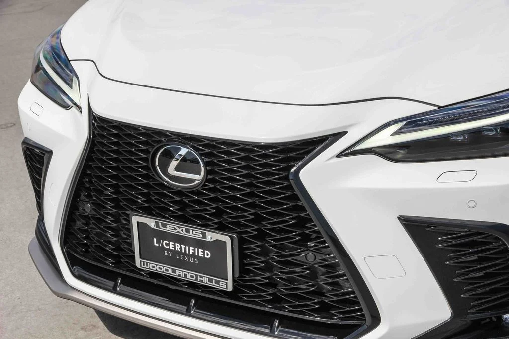 Certified Used 2025 White Lexus 350 F SPORT Handling image 10