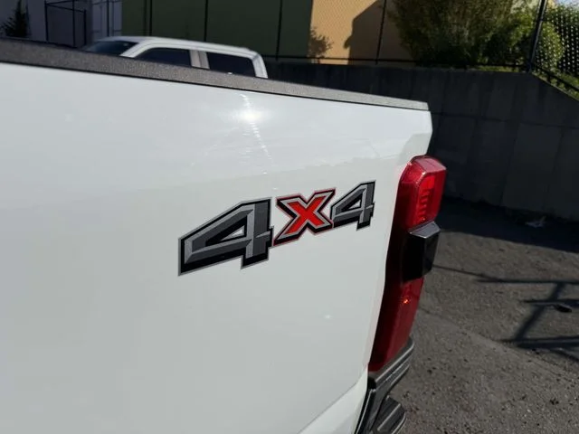 Used 2023 White Ford King Ranch image 12