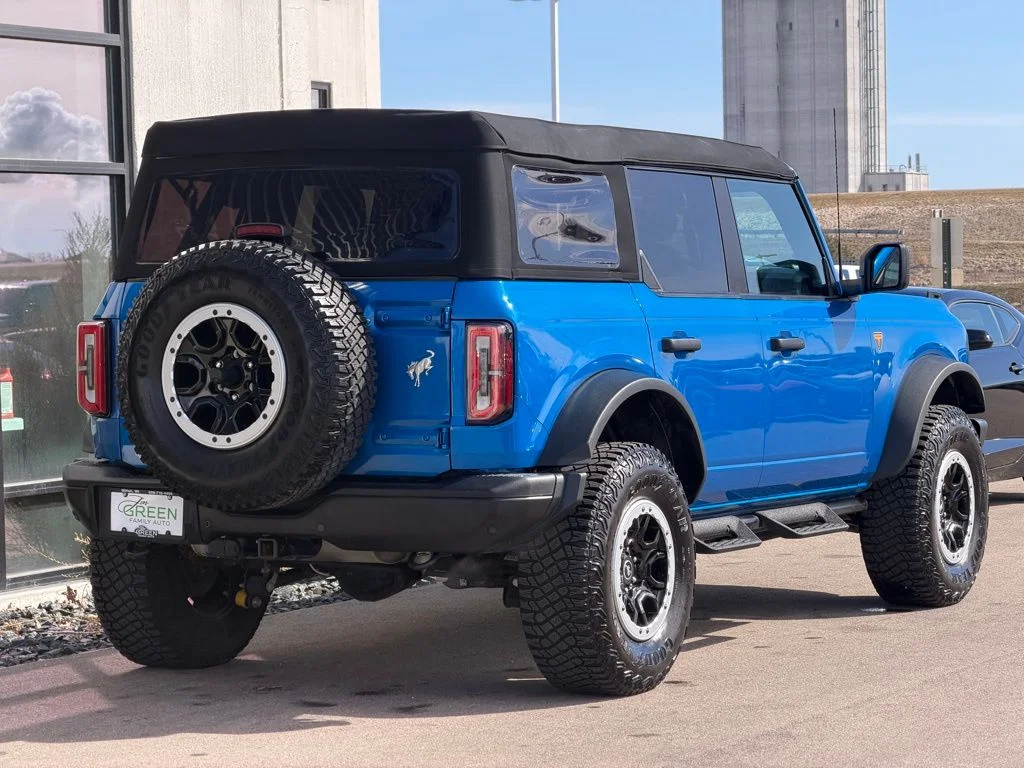 Used 2023 Blue Ford Badlands image 5