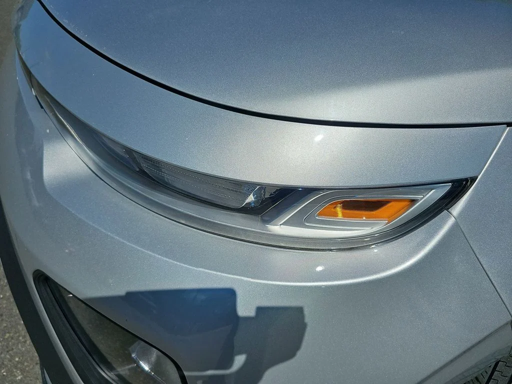 Used 2020 Silver Kia S image 29