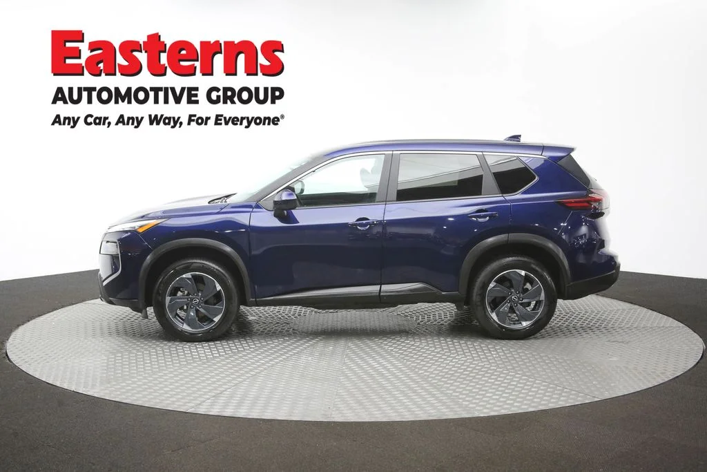 Used 2024 Blue Nissan SV image 59