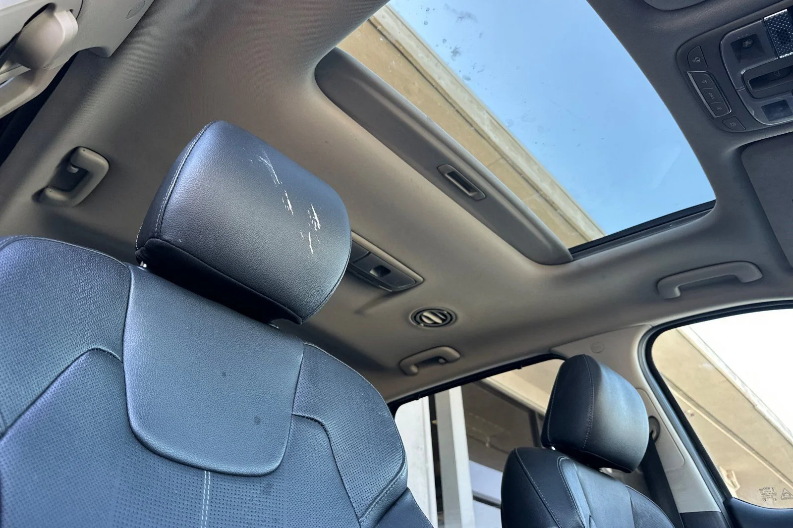 Used 2021 Gray Kia EX image 18
