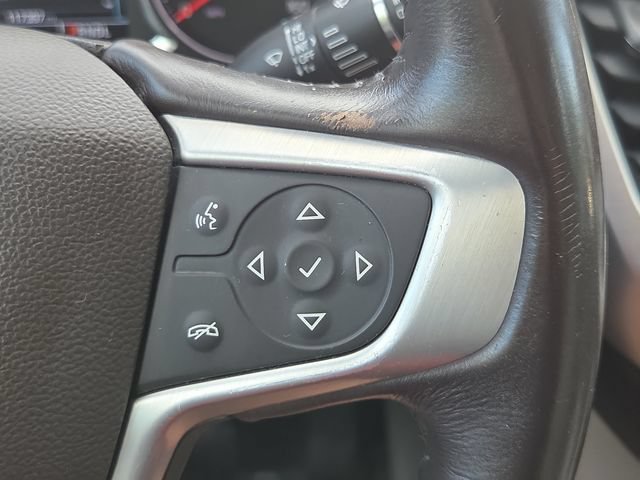 Used 2017 WHITE FROST TRICOAT GMC SLT image 23