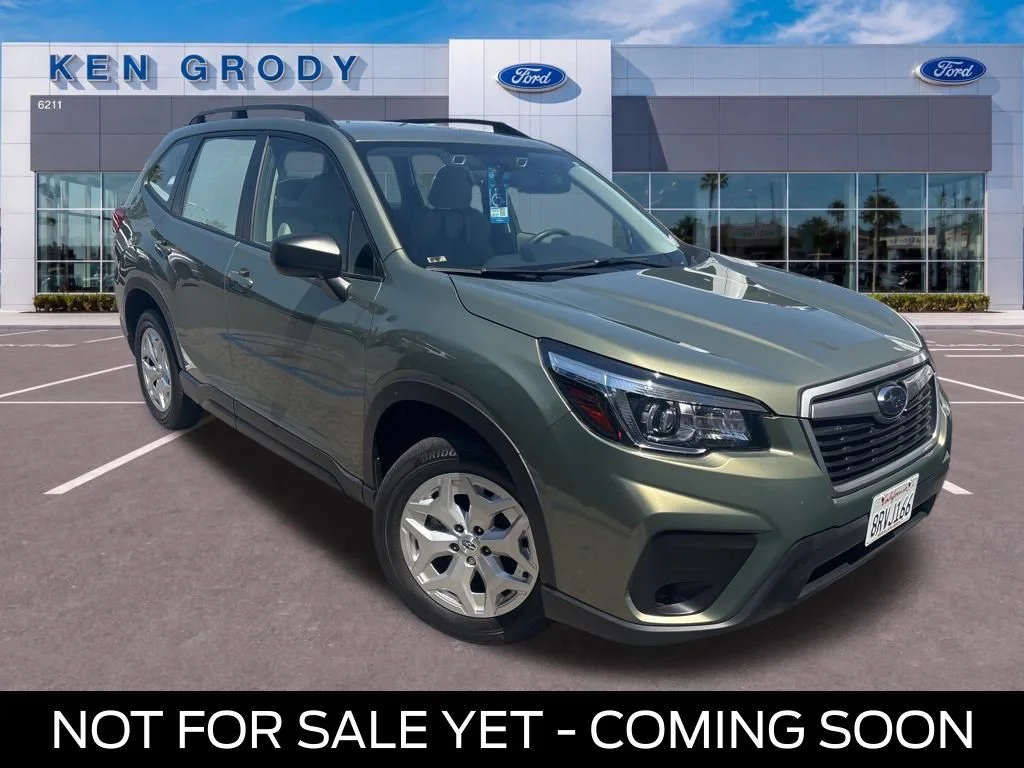 Used 2020 Green Subaru Base image 1