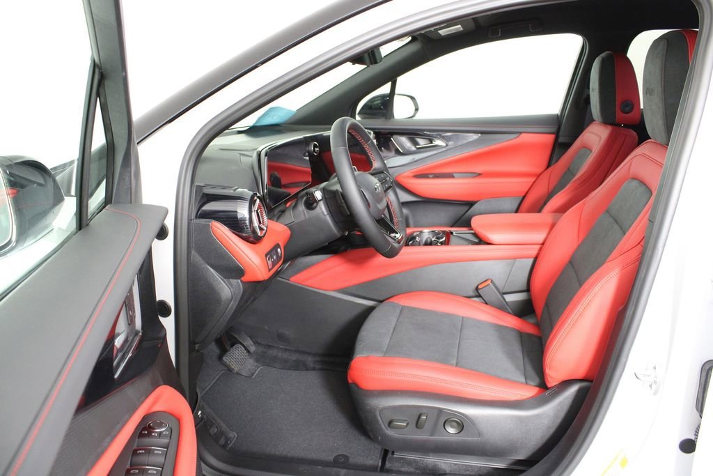 2025 Chevrolet Blazer EV RS - Photo 21