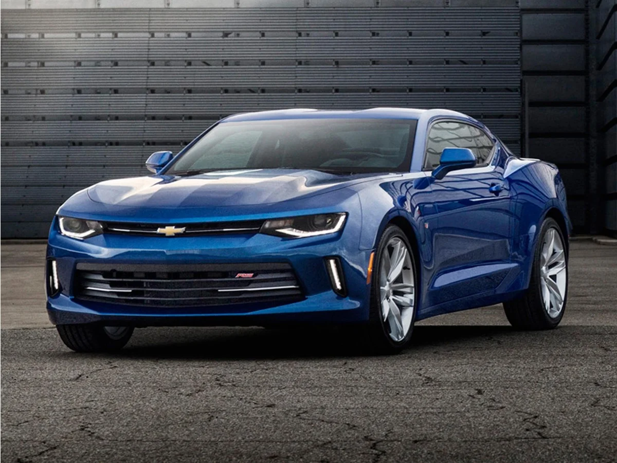 Used 2017 Hyper Blue Metallic Chevrolet 1LT image 1