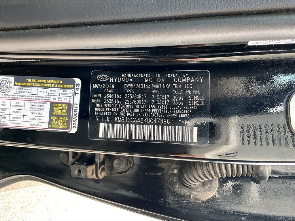 Used 2019 Black Noir Pearl Hyundai SE image 30