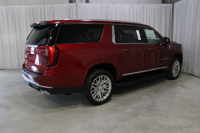 2026 GMC Yukon XL Denali - Photo 35