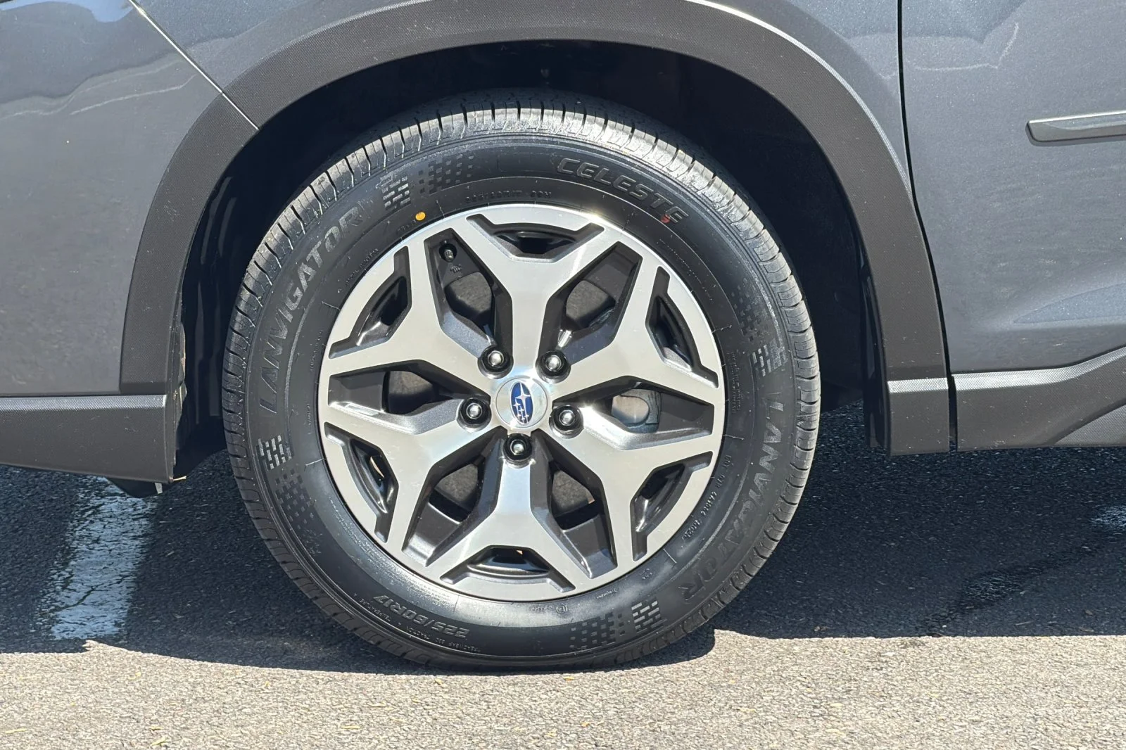 Used 2020 Gray Subaru Premium image 25