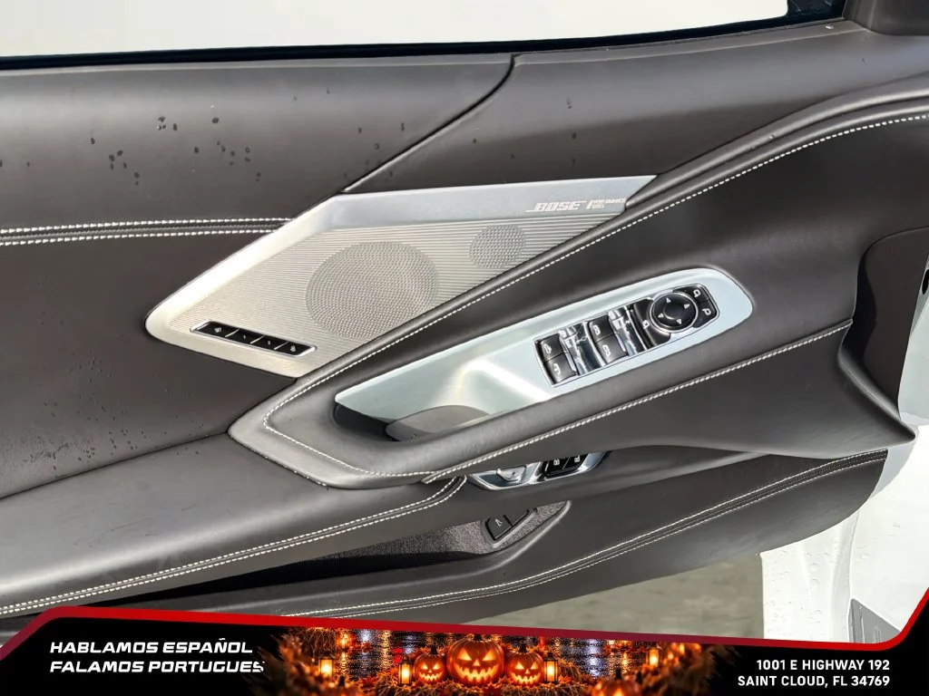 Used 2023 ARCTIC WHITE Chevrolet 3LT image 18