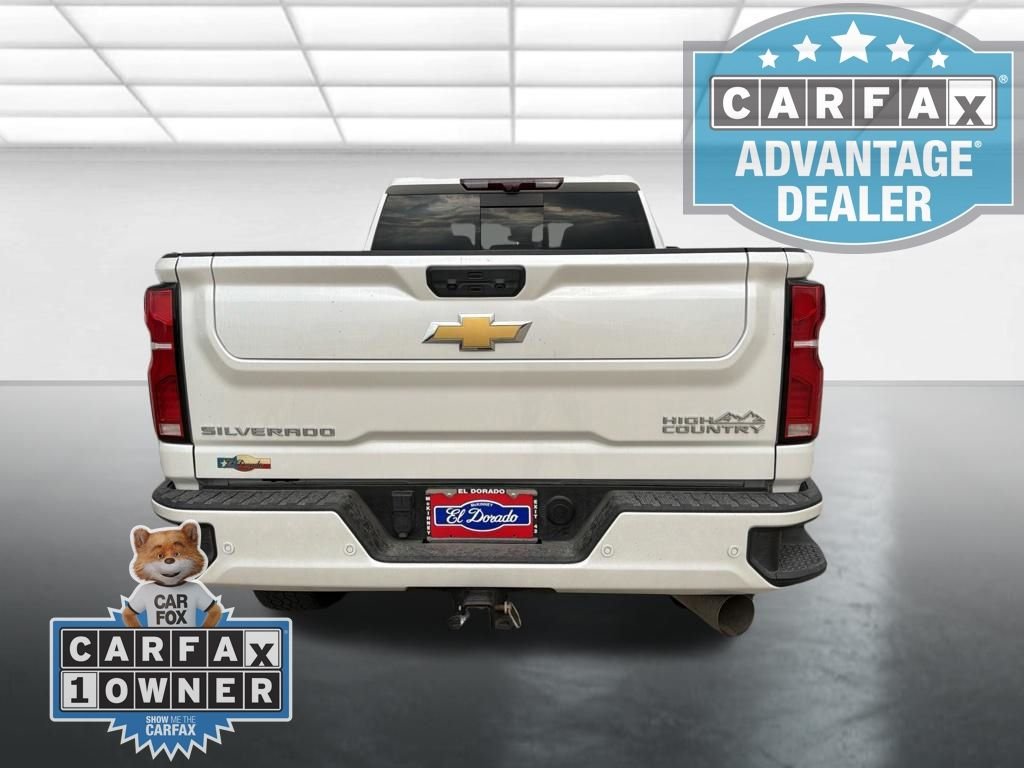 Used 2025 Iridescent Pearl Tricoat Chevrolet High Country image 4