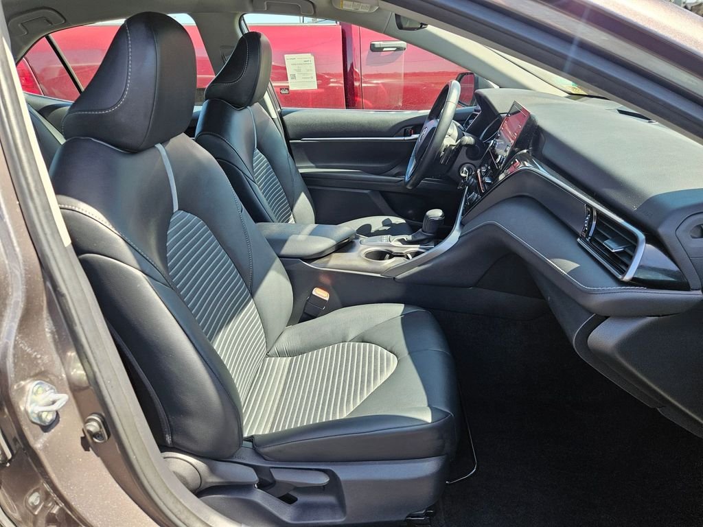 Used 2024 Predawn Gray Mica Toyota SE image 30