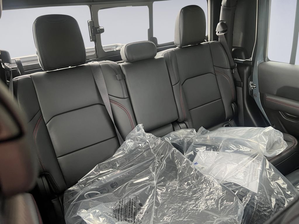 New 2026 Anvil Clear-Coat Exterior Paint Jeep Rubicon X image 16