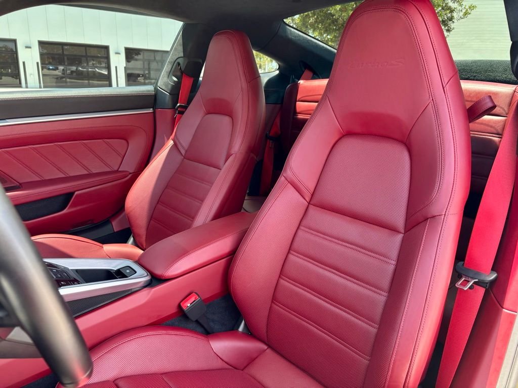 Used 2021 Silver Porsche Turbo S image 19