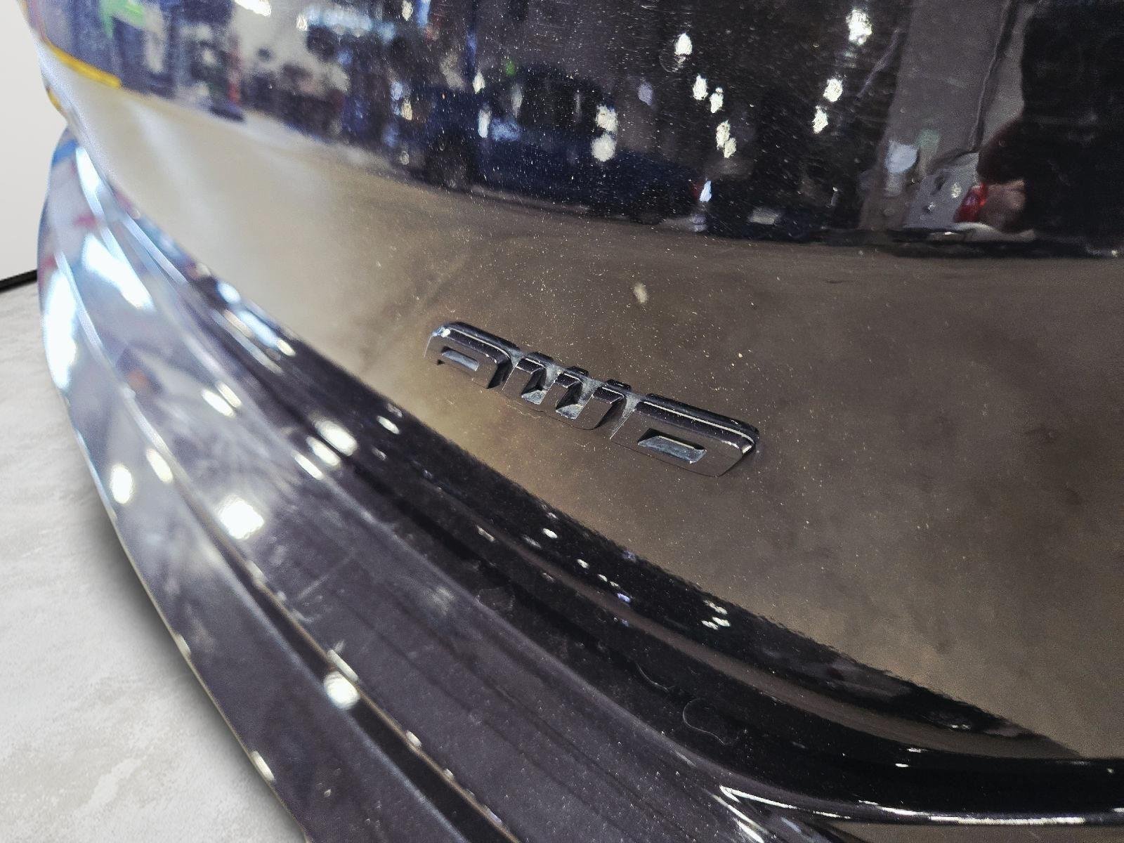 Used 2024 Agate Black Ford SE image 25