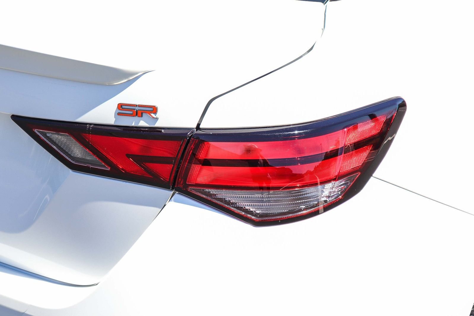 Used 2024 White Nissan SR image 8