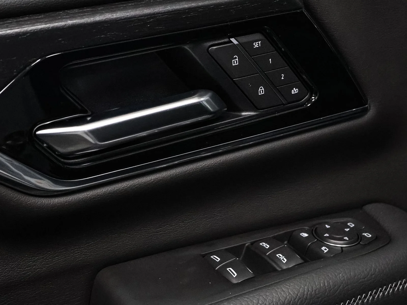 2026 GMC Yukon XL Denali - Photo 21