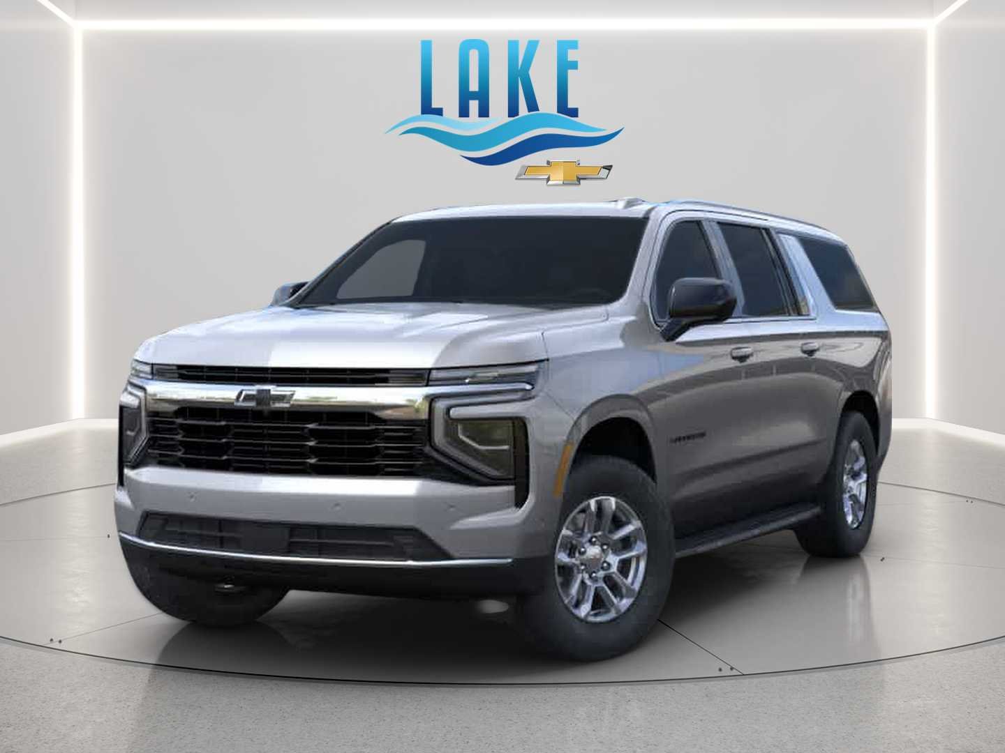 2026 Chevrolet Suburban LS - Photo 7