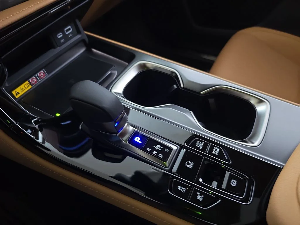 New 2026 Atomic Silver Lexus PREMIUM PLUS AWD image 23